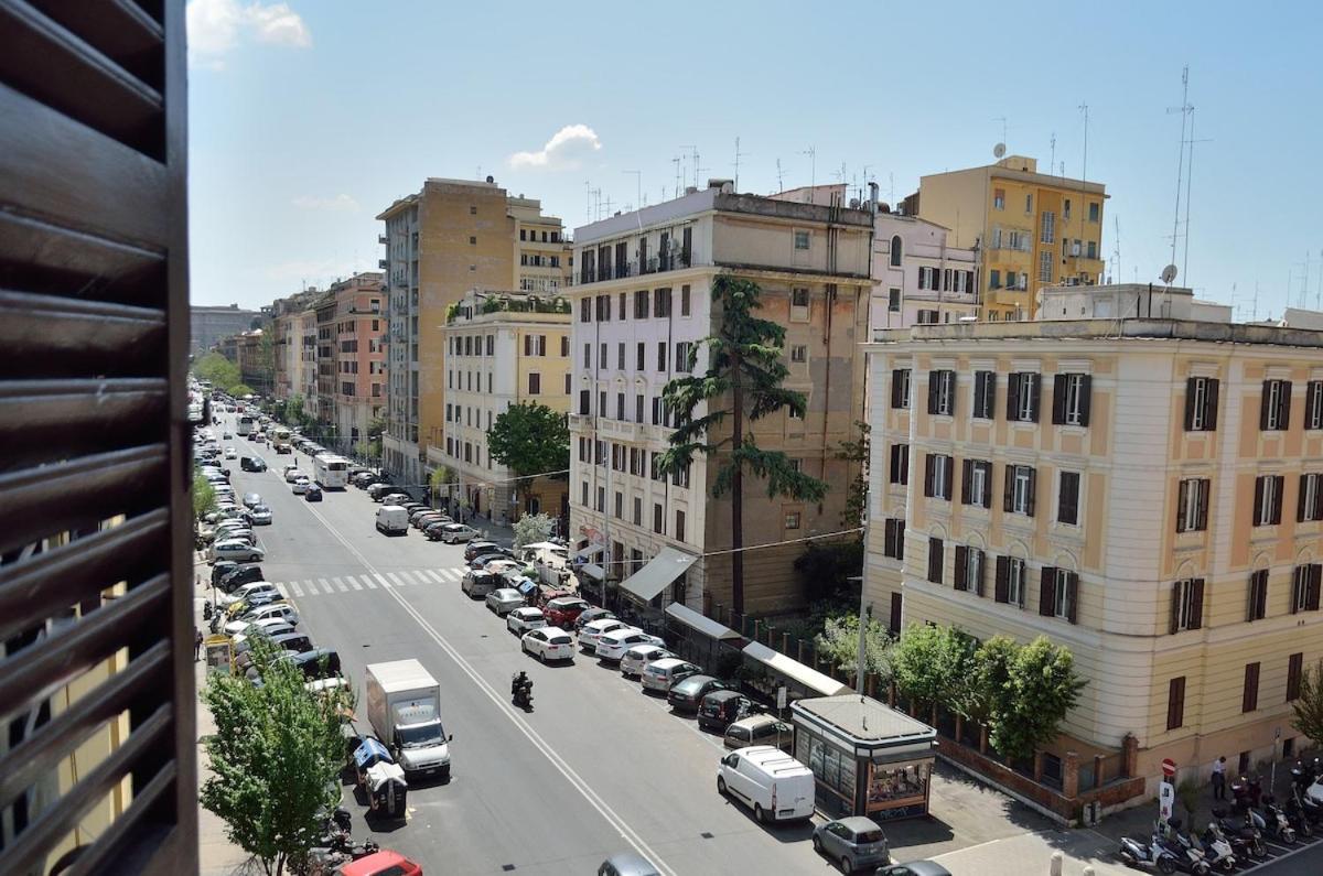 Vatican Brothers Appartement *