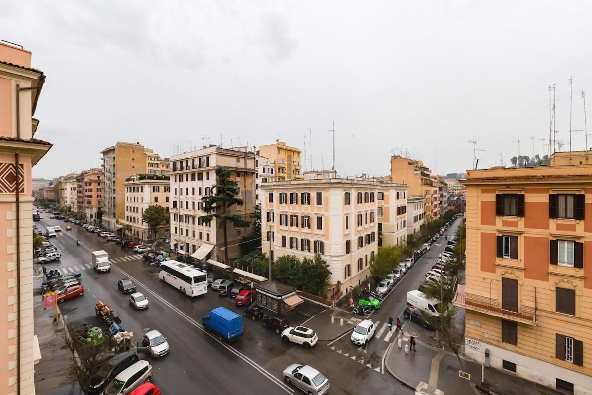 Vatican Brothers Appartement *